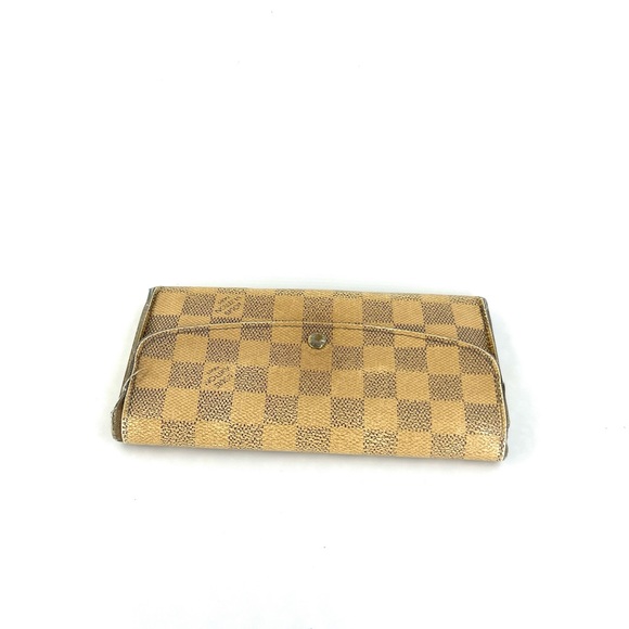 Louis Vuitton Damier Azur wallet - Picture 7 of 7